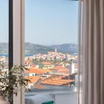 Zk Luxury Apartment
