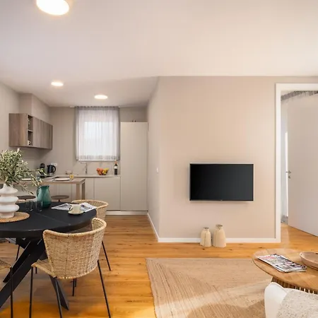 Apartment Zk Luxury Murter