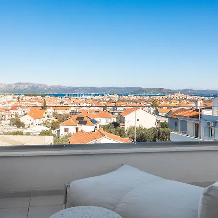 Zk Luxury Apartment *