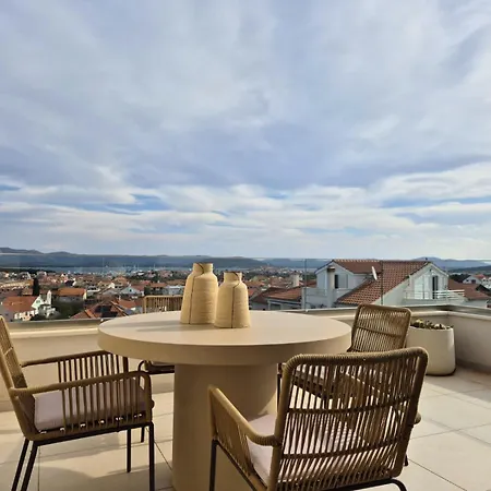 Zk Luxury Apartment